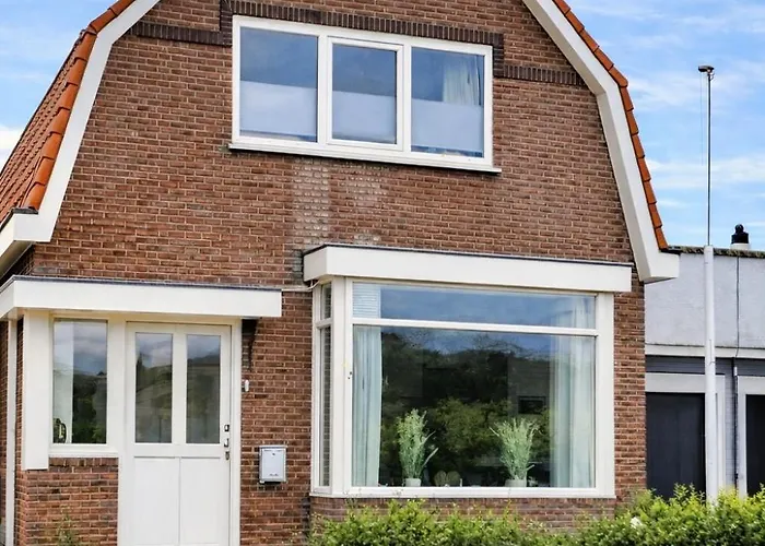 Apartment Beachhouse 6 Guests Near Free Parking *