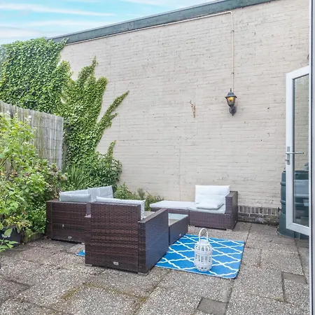 Beachhouse 6 Guests Near Free Parking Apartman *